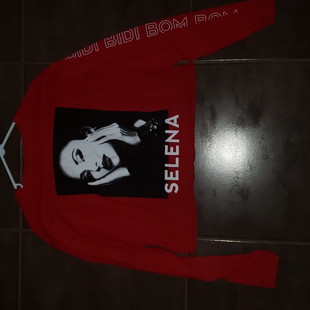 Women's crop top